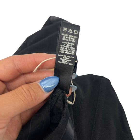 SKIMS Sheer Sculpt Low Back Short Onyx Shaping Smoothing Mid Thigh Small NEW - Picture 7 of 8